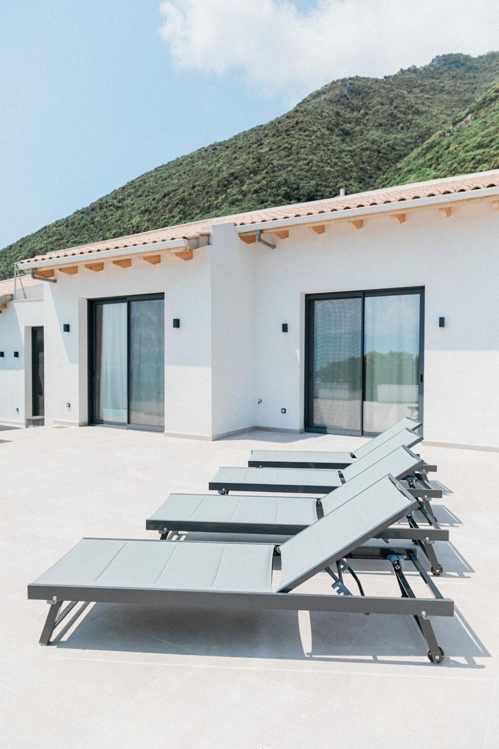 Tempestini Exclusive Villas Nikiana Exterior foto